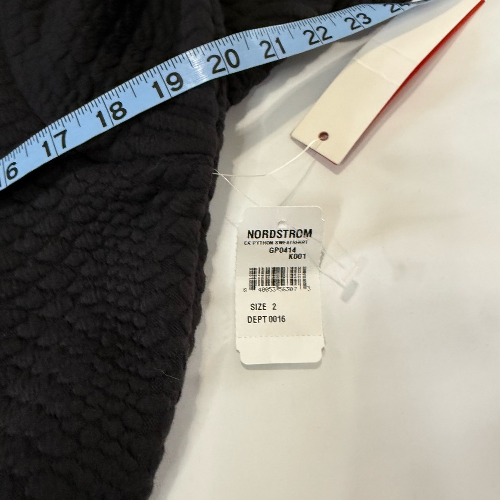 Good American NWT Black Textured Crewneck Sweatshirt In size 2 - Picture 11 of 11